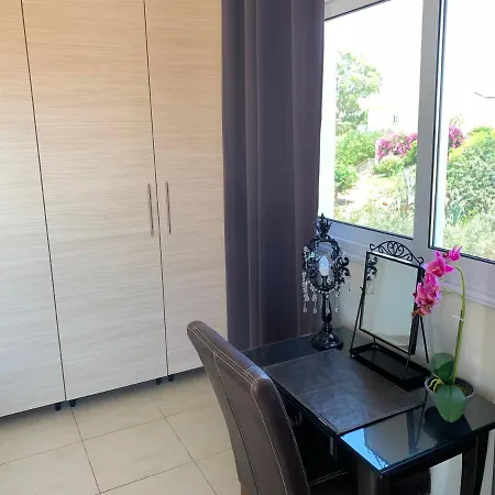 Nissi Golden Sands A1 D24 Corner Penthouse *